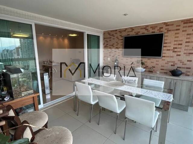 Apartamento para Venda em Santos - 2