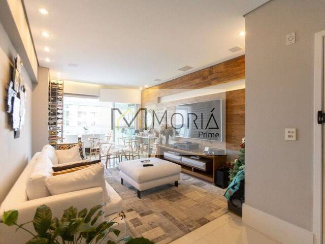 Venda em Ponta da Praia - Santos