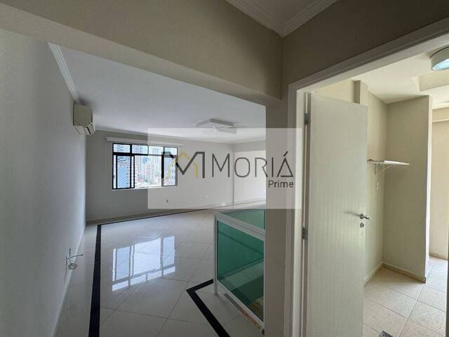 Apartamento para Venda em Santos - 2